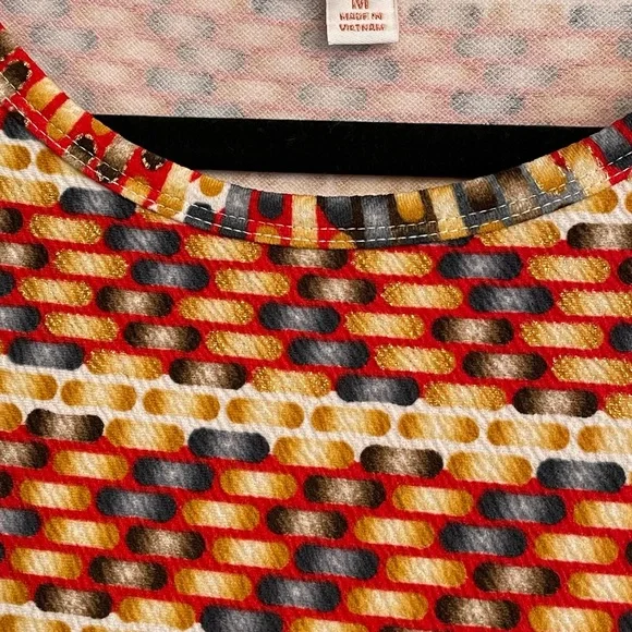 NWOT LuLaRoe Debbie Long Sleeve Sheath Dress Size Medium - Picture 3 of 6